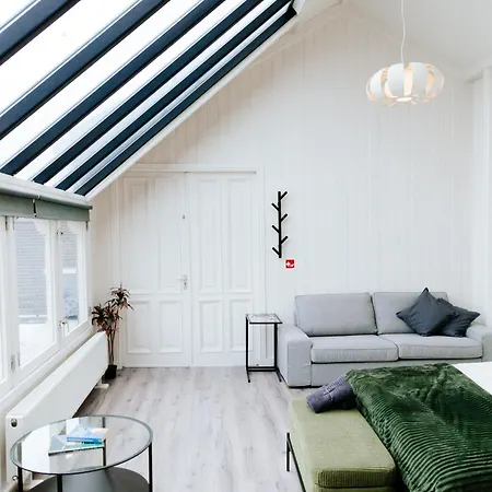 Luno Heritage House Center * Amsterdam